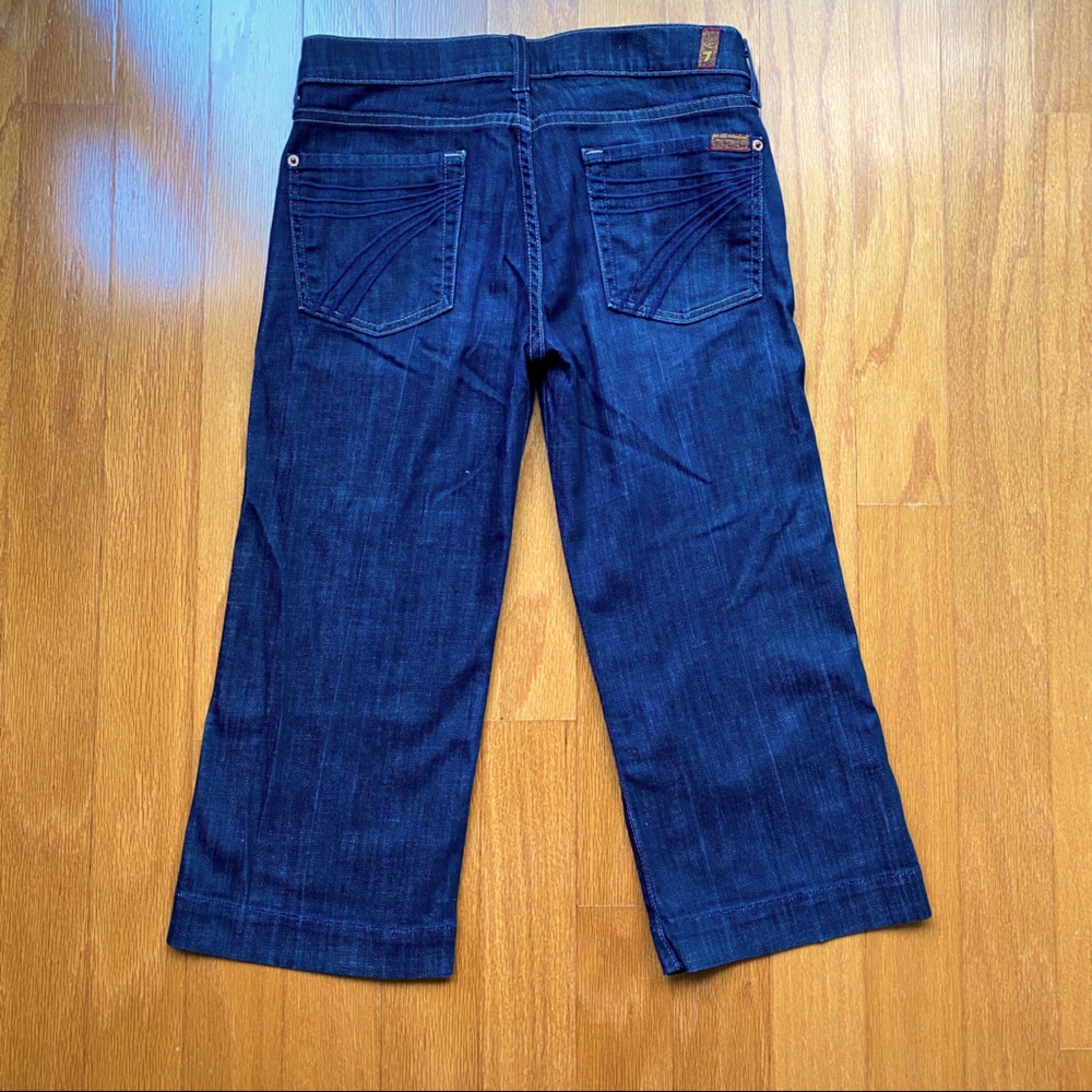 Dark wash 7 for All Mankind crop dojo